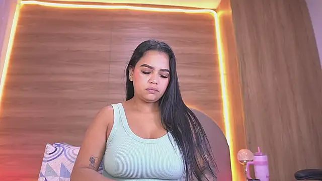 alexaa walker online show from April 23, 2026, 11:53 am