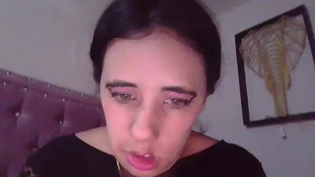annarose19 online show from December 11, 2024, 1:15 am