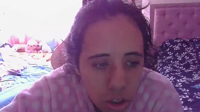 Snapshot of annarose19 chatting on October 3, 2025, 4:59 pm annarose19 online show from October 3, 2025, 4:59 pm