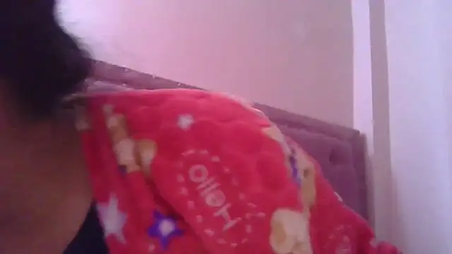 annarose19 online show from November 15, 2025, 6:04 pm