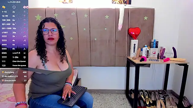 Snapshot of Zaly_mature chatting on January 22, 2025, 10:29 am Zaly mature online show from January 22, 2025, 10:29 am