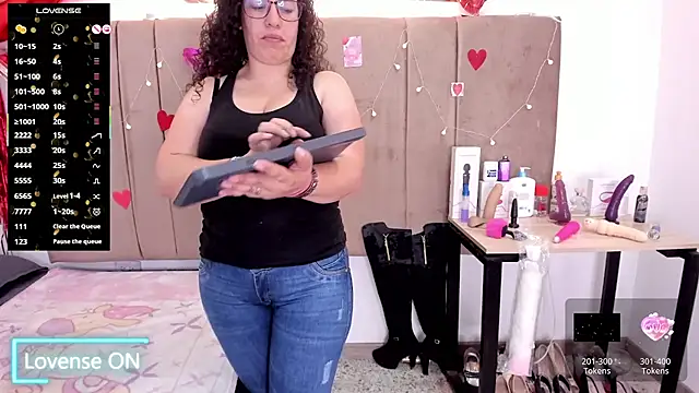 Snapshot of Zaly_mature chatting on October 8, 2025, 12:08 am Zaly mature online show from October 8, 2025, 12:08 am