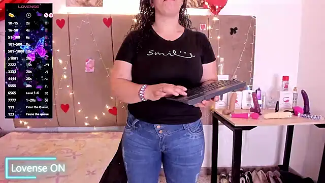 Zaly mature online show from October 31, 2025, 1:17 am