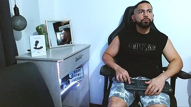 piter berlin online show from January 26, 2025, 12:05 am