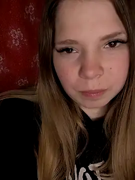 Zuli Kiska online show from February 9, 2026, 8:24 pm