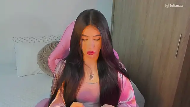 Snapshot of iriswest_ chatting on March 12, 2025, 11:12 pm iriswest online show from March 12, 2025, 11:12 pm