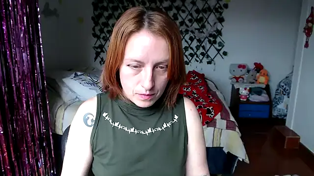 kittykalor09 online show from February 20, 2026, 6:52 pm