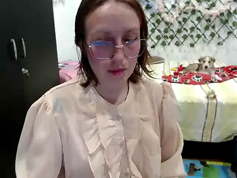 kittykalor09 online show from March 1, 2026, 2:13 am