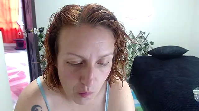 kittykalor09 online show from July 24, 2026, 8:51 pm