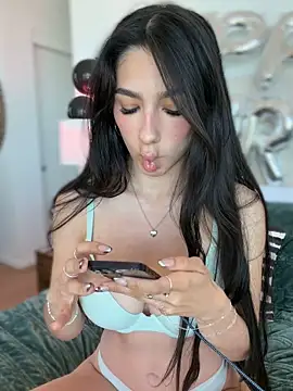 LoveLillyy online show from March 23, 2026, 7:51 pm