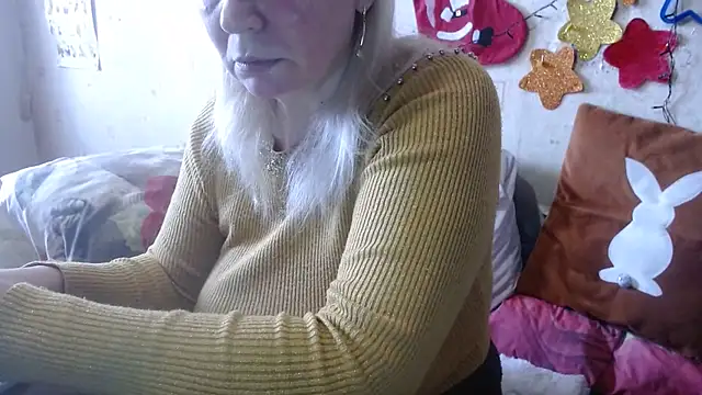 QueenLana online show from January 15, 2025, 10:27 am