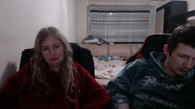 PeterAndJen online show from February 14, 2025, 6:08 pm