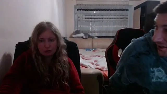 PeterAndJen online show from February 14, 2025, 9:10 pm