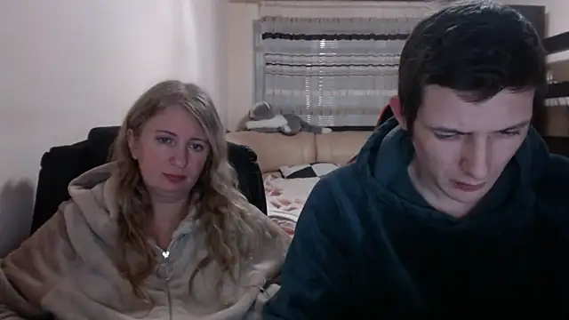 PeterAndJen online show from February 18, 2025, 6:47 pm