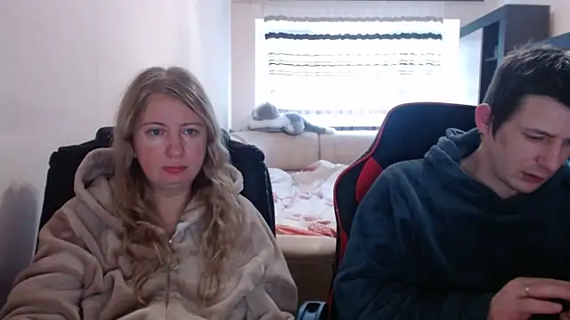 PeterAndJen online show from February 20, 2025, 6:50 am