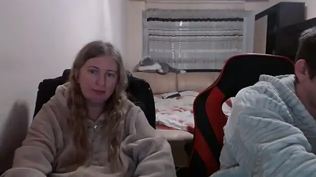 PeterAndJen online show from February 24, 2025, 8:25 pm