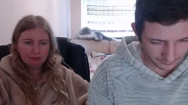 PeterAndJen online show from February 26, 2025, 4:56 pm
