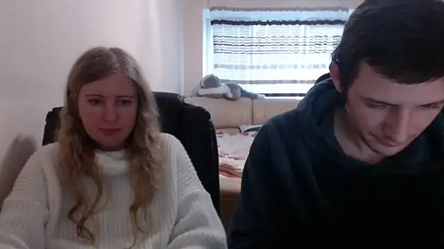 PeterAndJen online show from March 5, 2025, 3:07 pm