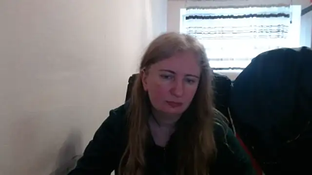 Snapshot of PeterAndJen chatting on March 16, 2026, 6:01 pm PeterAndJen online show from March 16, 2026, 6:01 pm