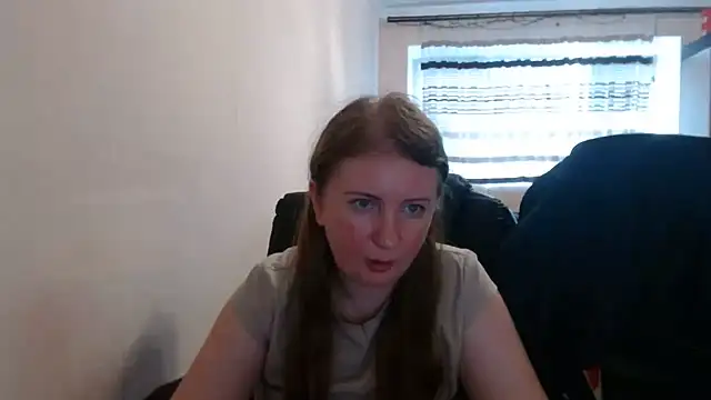 Snapshot of PeterAndJen chatting on July 24, 2026, 5:55 pm PeterAndJen online show from July 24, 2026, 5:55 pm