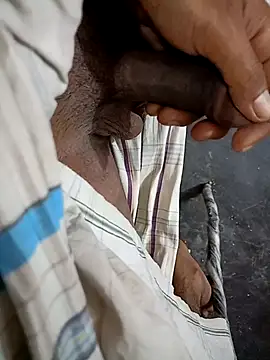 Snapshot of Lover_choice chatting on October 27, 2025, 5:28 pm Lover choice online show from October 27, 2025, 5:28 pm