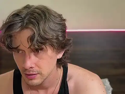 mcklister kinky feets online show from March 21, 2026, 1:43 am