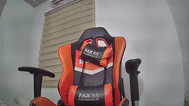 Snapshot of EvaTiffany chatting on November 13, 2025, 3:16 am EvaTiffany online show from November 13, 2025, 3:16 am