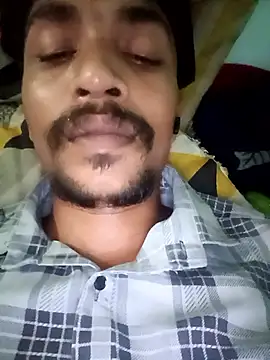 Snapshot of PrabV0319 chatting on June 8, 2026, 8:37 am PrabV0319 online show from June 8, 2026, 8:37 am