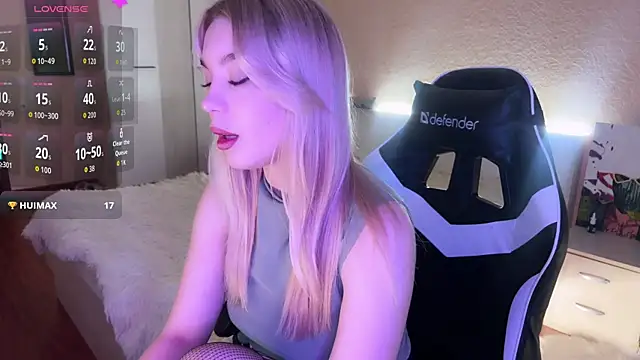 ariashaa online show from October 31, 2025, 3:13 pm