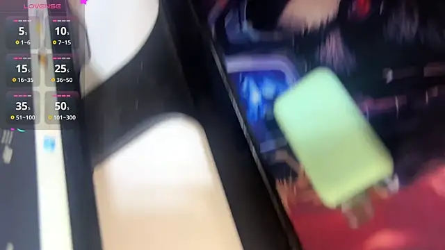 ariashaa online show from November 12, 2025, 6:41 pm