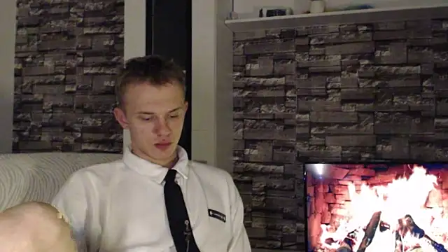 Snapshot of andrew_bjorn chatting on November 4, 2025, 8:19 pm andrew bjorn online show from November 4, 2025, 8:19 pm