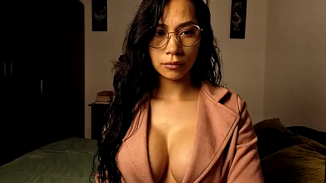 Angela isabella online show from January 13, 2026, 12:21 pm