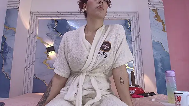 Snapshot of lorrayne_ chatting on September 22, 2025, 12:07 pm lorrayne  online show from September 22, 2025, 12:07 pm