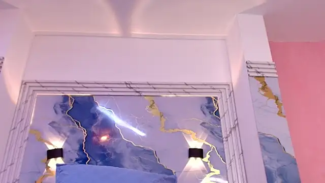 Snapshot of lorrayne_ chatting on October 7, 2025, 12:13 pm lorrayne  online show from October 7, 2025, 12:13 pm