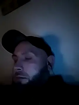 Snapshot of Dnbigo89 chatting on December 5, 2024, 10:55 am Dnbigo89 online show from December 5, 2024, 10:55 am