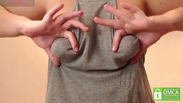 mollywayne online show from December 27, 2024, 10:26 pm