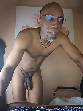 Snapshot of Lonelynudist59 chatting on June 3, 2026, 11:57 am Lonelynudist59 online show from June 3, 2026, 11:57 am