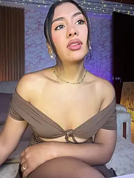 Ambar pe  online show from June 23, 2026, 3:32 pm