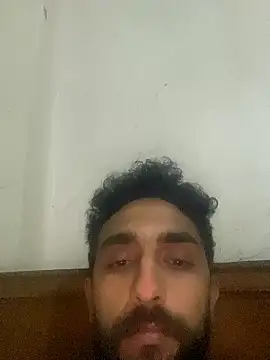 Snapshot of Eslam222s chatting on January 13, 2026, 9:42 pm Eslam222s online show from January 13, 2026, 9:42 pm