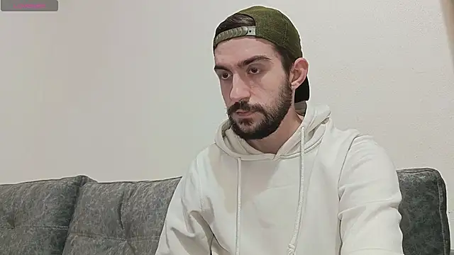 Dylan Best online show from November 12, 2025, 6:41 pm