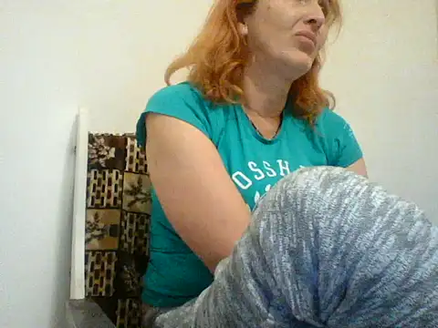 Snapshot of MssAngela chatting on October 3, 2025, 6:05 pm MssAngela online show from October 3, 2025, 6:05 pm