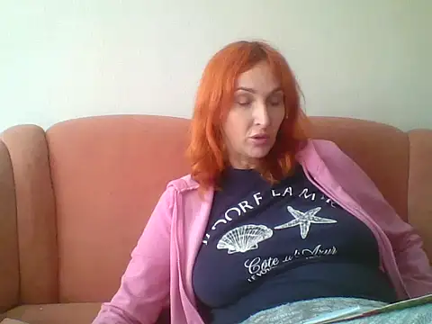 Snapshot of MssAngela chatting on October 20, 2025, 8:04 am MssAngela online show from October 20, 2025, 8:04 am