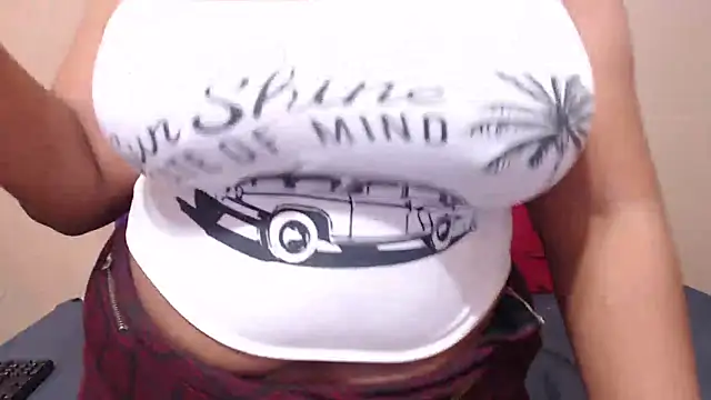 EBONYBUSTYY online show from February 21, 2025, 10:59 pm