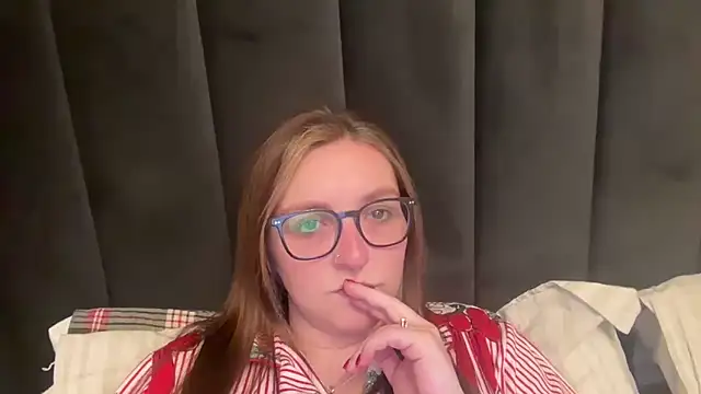 short sweetpea online show from January 5, 2026, 10:35 pm