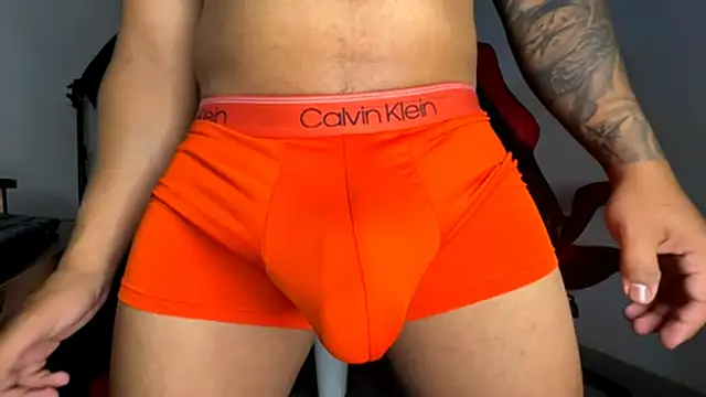 Snapshot of jordylatin20 chatting on September 21, 2025, 11:17 pm jordylatin20 online show from September 21, 2025, 11:17 pm