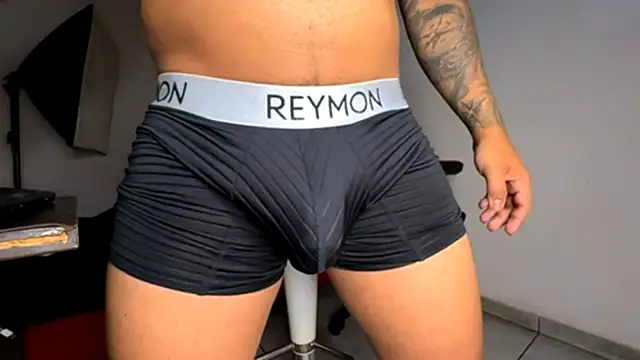 Snapshot of jordylatin20 chatting on October 3, 2025, 1:02 am jordylatin20 online show from October 3, 2025, 1:02 am