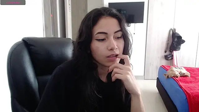 numberfav8 online show from December 20, 2024, 6:45 pm