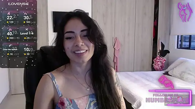 numberfav8 online show from December 28, 2024, 11:05 pm