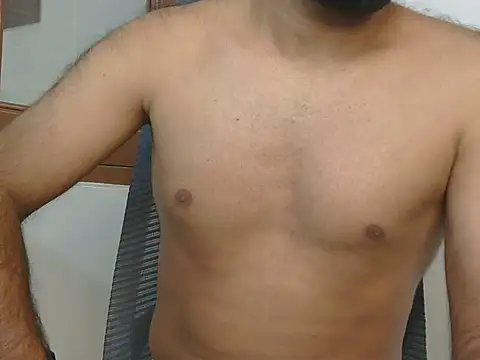 Satyam1213 online show from February 16, 2026, 4:19 am