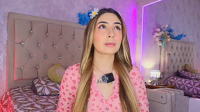 nini love01 online show from May 21, 2026, 3:46 am